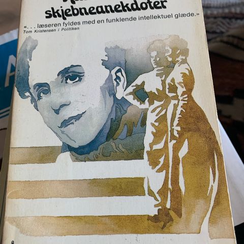 Karen Blixen sin bok Skjebneanekdoter til salgs.