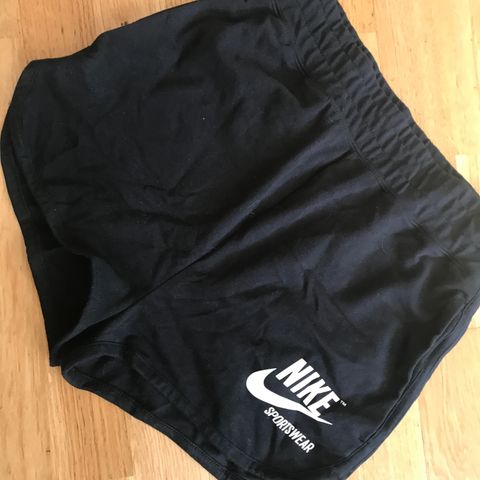 Nike shorts dame xs