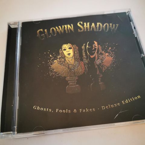 Glowin Shadow - Ghosts, Fools & Fakes - Deluxe Edition