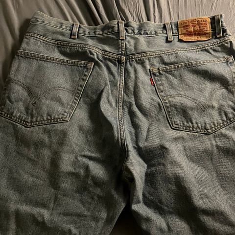 Levi’s 550