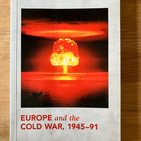 Europe and the Cold War 1945-91