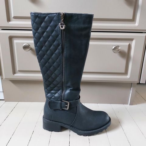 Støvletter Boots str 36