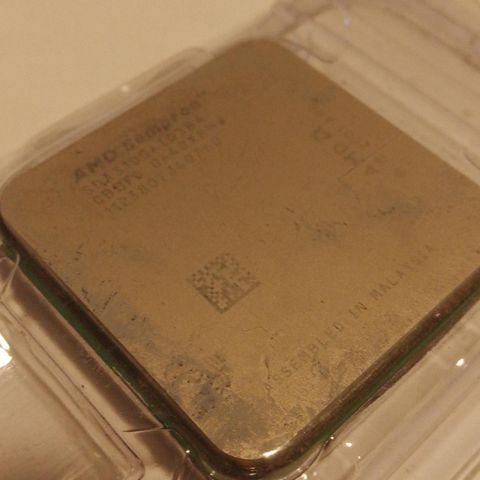 AMD Sempron 3100Mhz SDA3100AI03BA CBBFD D440XPMW