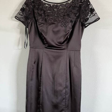 Black satin dress - size M