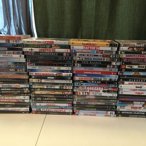 Kjempestor DVD-pakke ca 100 filmer