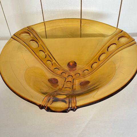 art deco pressglass