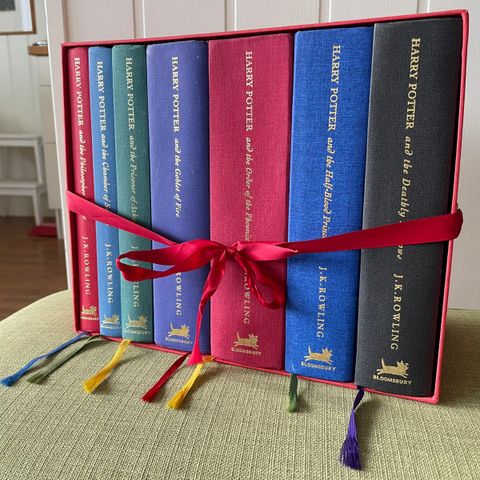 Harry Potter Deluxe Edition Boxed Set (hardcover, engelsk, 2 first editions)