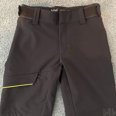 Helly Hansen shorts str 140/10 år