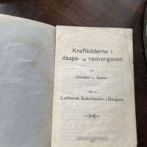 Kraftkilderne i daaps- og nadvergaven 1915