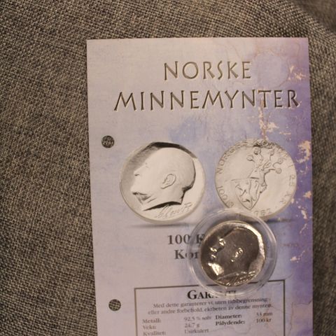 Minnemynt "Norges Konge 25 år"    (1020)