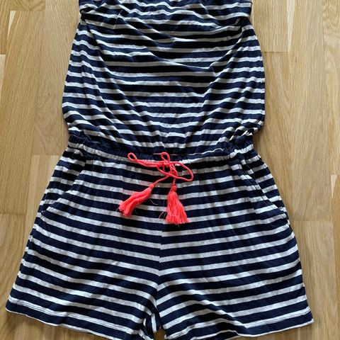 Maritim shorts og topp i ett - jumpsuit