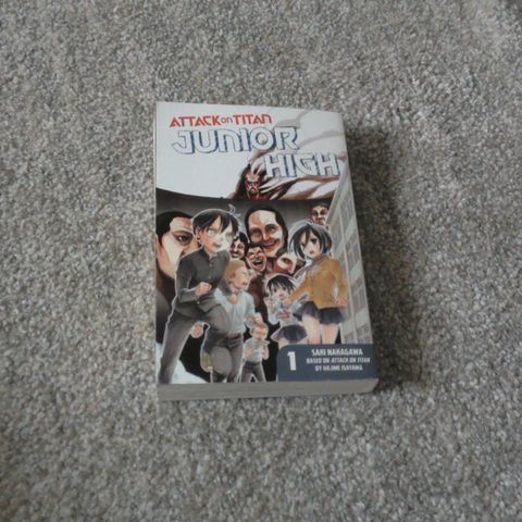 Attack On Titan Junior High manga volum 1