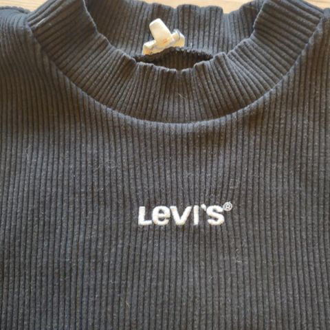 Levis 🧡