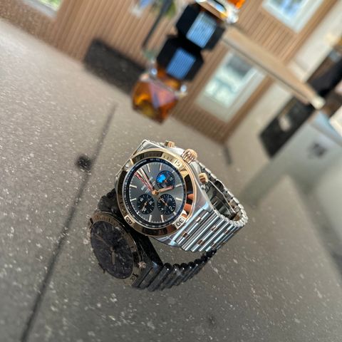 Breitling chronomat B01