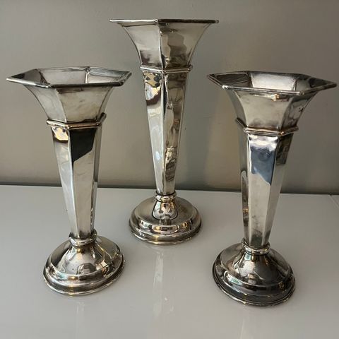 Art deco vaser i sølvplett