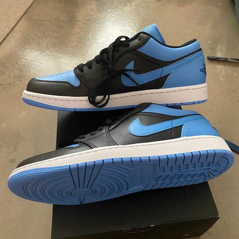 jordan 1 low university blue 44eu