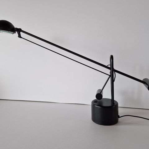 Design lampe 1980-tallet Postmodernisme