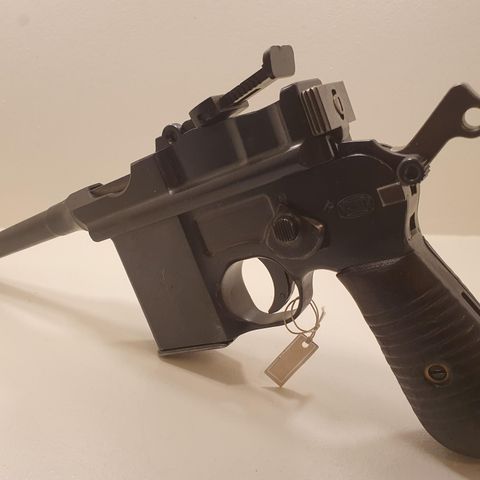 Ønsker å kjøpe Mauser C96 M712 Schnellfeuer