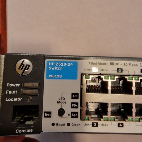 HP switch 2510-24
