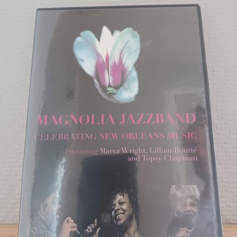 Magnolia Jazzband - Celebrating New Orleans Music  (DVD) –  3 filmer for 2