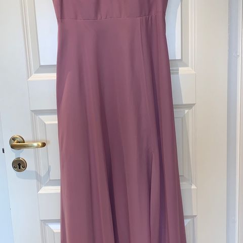 Lang kjole i lavendel