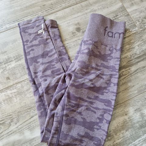 Famme tights