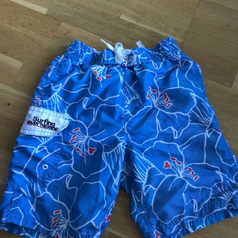 Shorts gutt 9 år