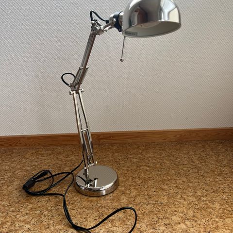 Skrivebordslampe