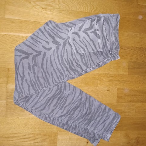 Annonsebilde