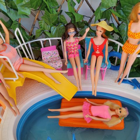 Vintage Barbie Dream house pool fra 1980