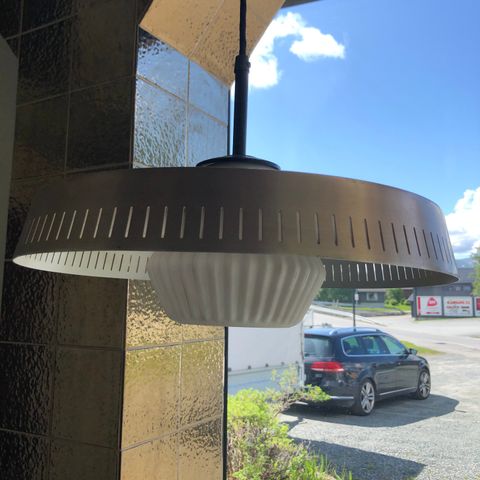 Taklampe. Norsk design