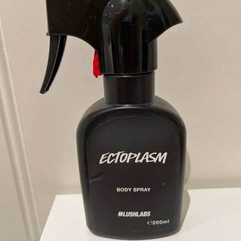 Lush Ectoplasm Body spray