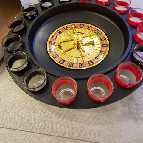 Drikkespill, roulette, shottespill