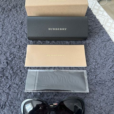 Burberry Sunglasses