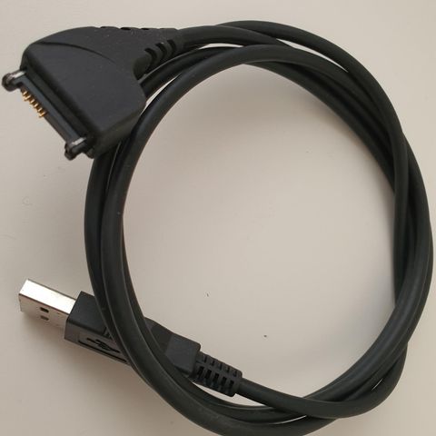 Nokia Pop-Port/Tomahawk kabel/adapter - vintage 1996-2007