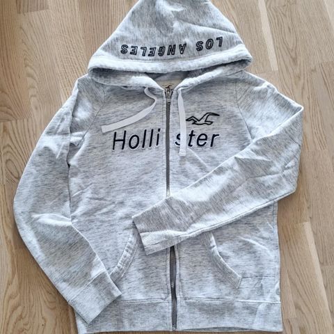 Hollister hettejakke str M