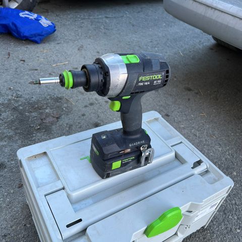 Festool skrumaskin