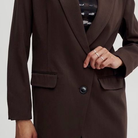 B.young Danta Blazer i Java Brown.  Ny!