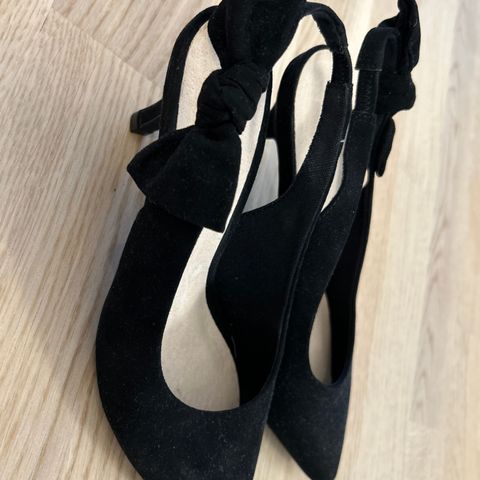 Bianco slingbacks m/sløyfe, str. 36