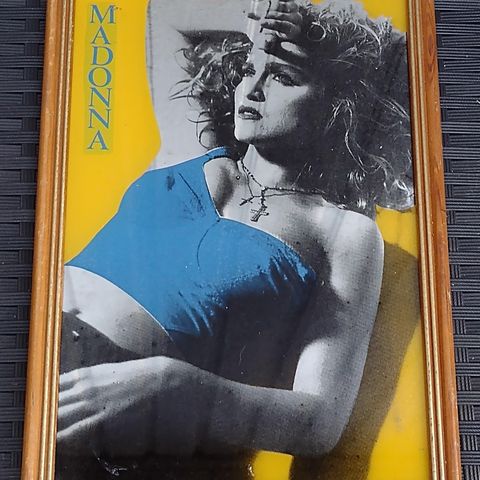 Speilbilde av Madonna
