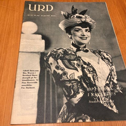 URD Nr. 15 - 1957 - FORSIDE : LILLEBIL IBSEN