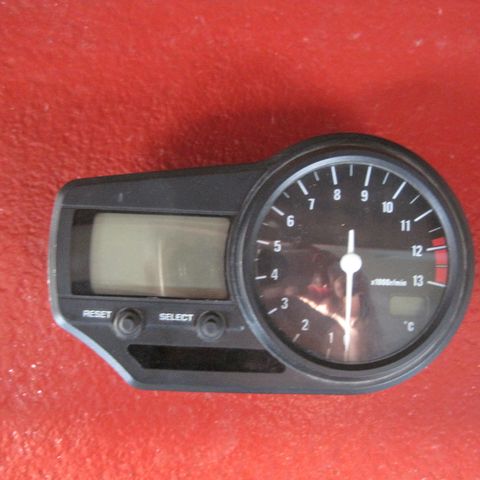 Speedometer r1 00-01