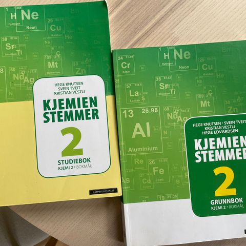 Bøker til kjemi 2