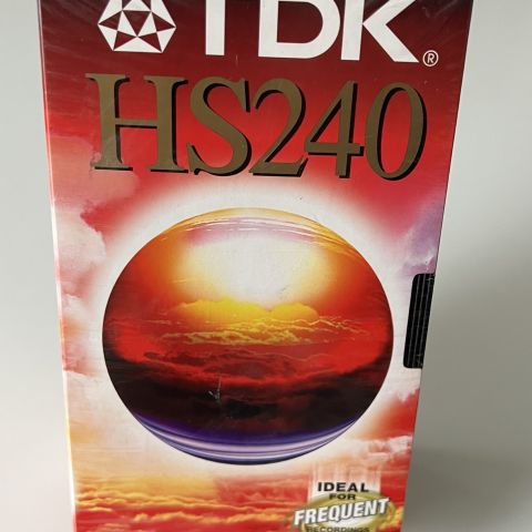 Ny 3pk TDK VHS-kassetter HS240 innpakket i plast High Quality Standard