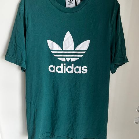 Adidas t-skjorte grønn L