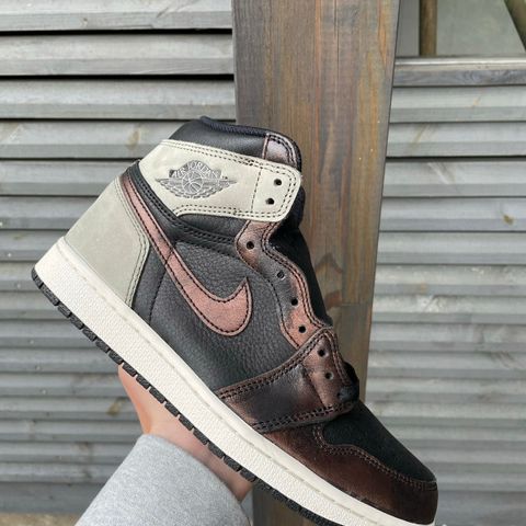 Jordan 1 High Patin