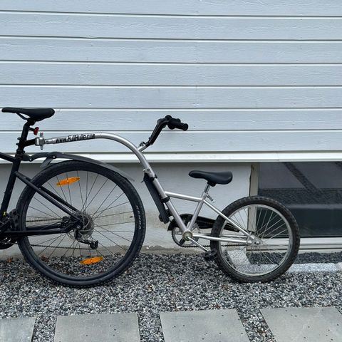 Tandem sykkel / påhengssykkel for barn.