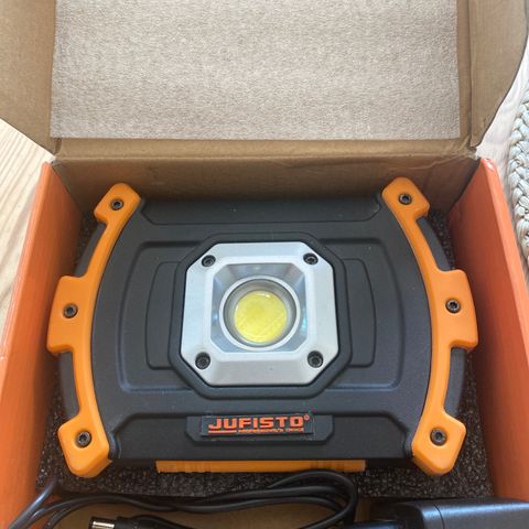 Arbeidslampe 1000 lumen 10 W