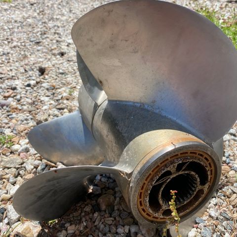 Original Volvo Penta F6 Duoprop-propeller