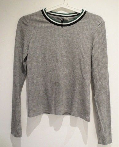 Genser fra H&M-DIVIDED